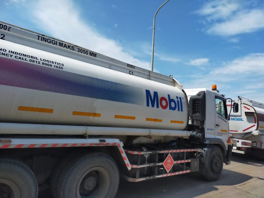 Distribusi Bensin Indomobil